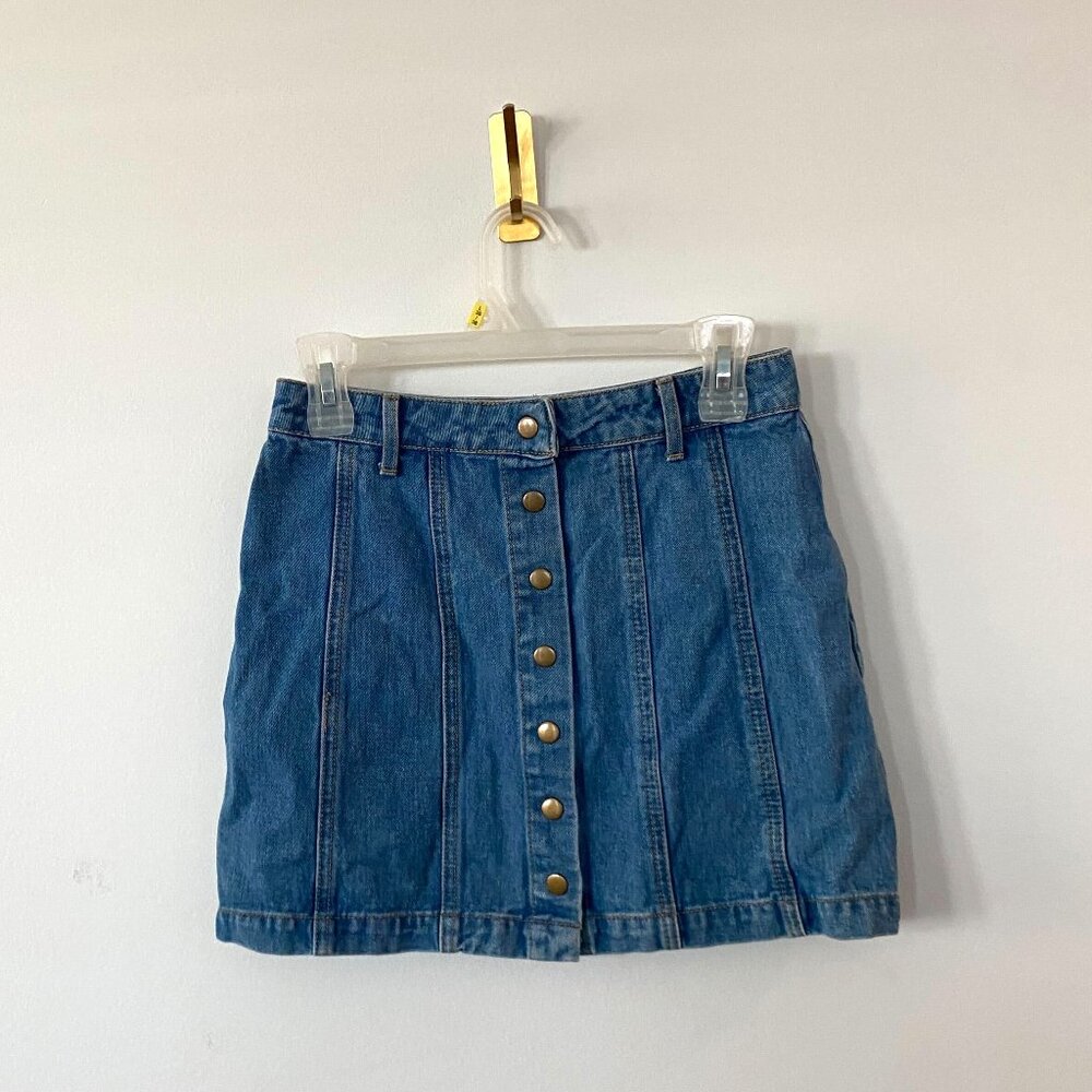 Trendy Button Denim Skirt